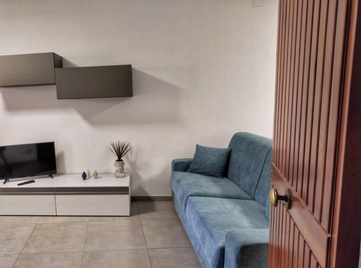 Casa Spinuzza 4 Apartment เชฟาลู ภายนอก รูปภาพ