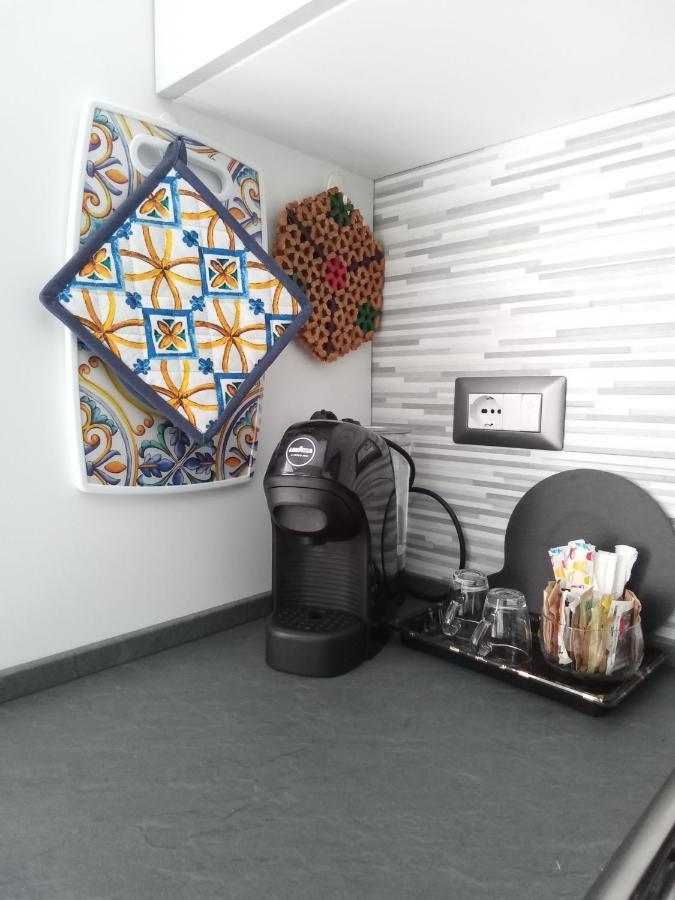 Casa Spinuzza 4 Apartment เชฟาลู ภายนอก รูปภาพ